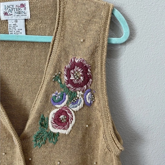 Vtg Lacy Afternoon Cotton Ramie Knit Vest Pearl Detail Embroidered Cottagecore - Picture 2 of 6